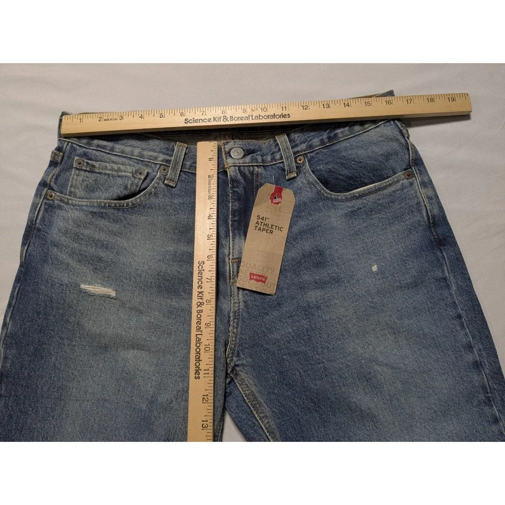 LEVIS 541 ATHLETIC TAPER Men 32X30 Blue Distressed Stretch Blend Denim Jeans NEW